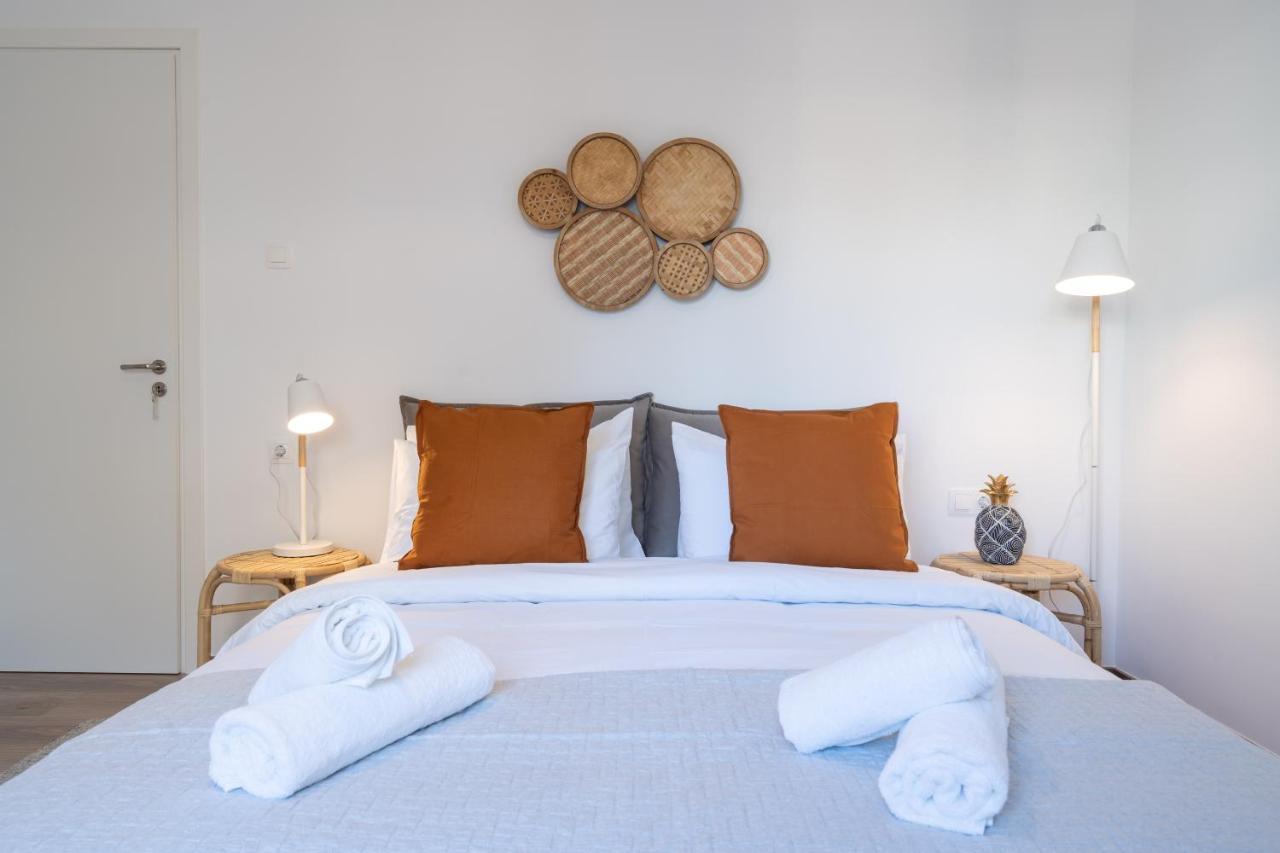 Urban Boho Apartment In Koukaki Athens Exterior photo